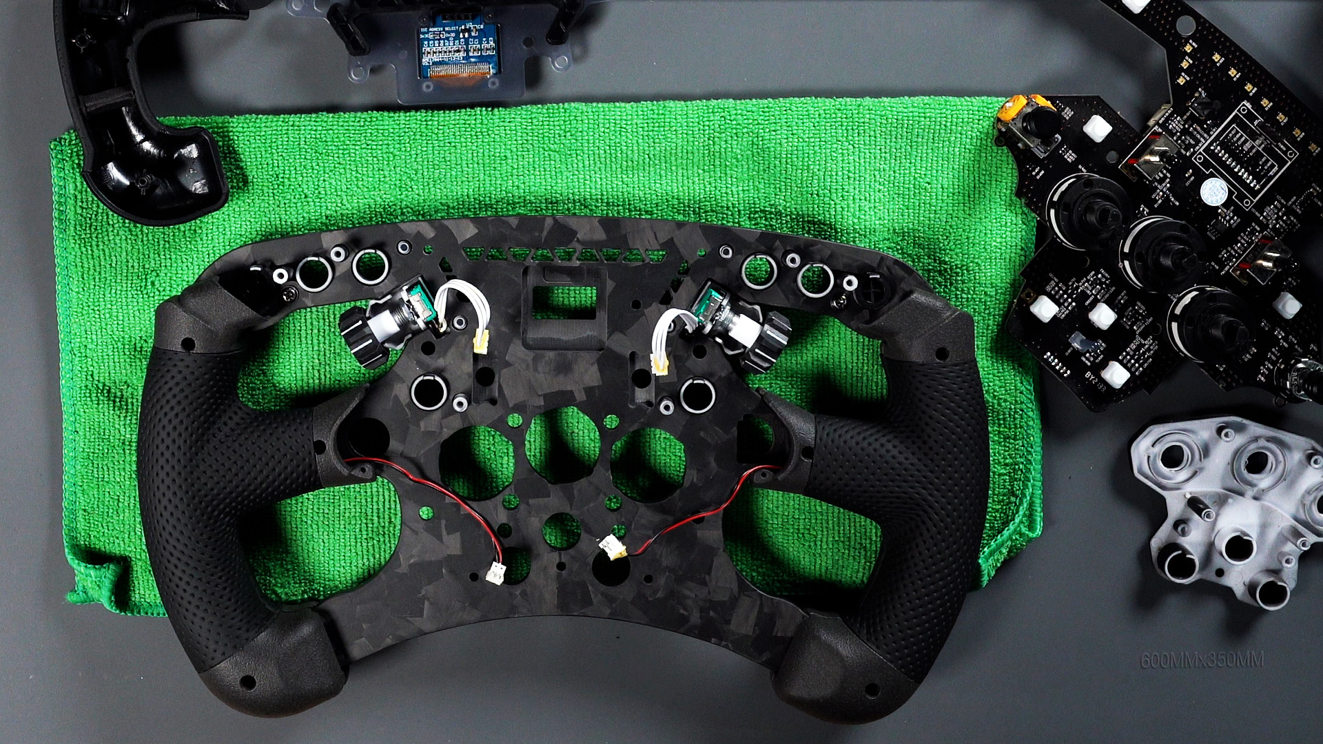 Fanatec - Gran Turismo DD Pro Wheel Base 8Nm - Boosted Media