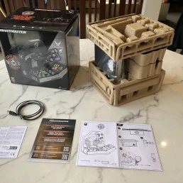Thrustmaster Viper TQA Unboxing